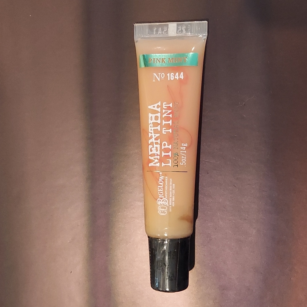 NWT CO Bigelow Mentha Lip Tint 5 oz, Pink Mint